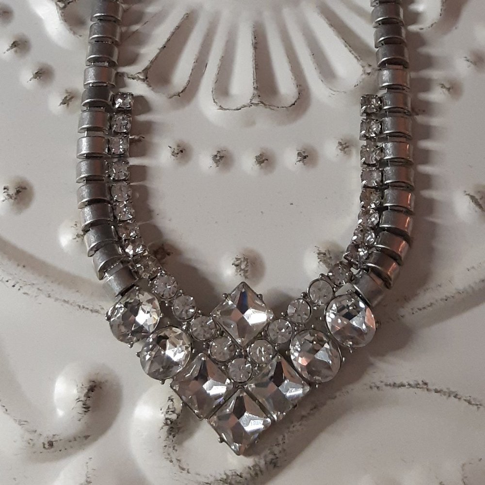 Banana Republic Vintage  Rhinestone  Necklace  with Logo